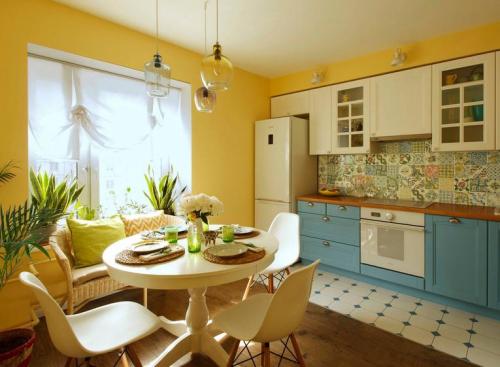 Шторы для маленькой кухни. Какие варианты штор подойдут лучше всего 31