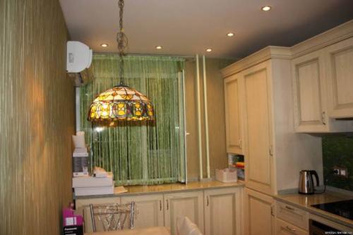 Лучшие шторы на кухню 2022. Виды современных штор на кухню 28 Лучшие шторы на кухню 2022. Виды современных штор на кухню 28