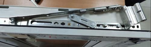 Как снять створку пластикового окна с петель. Как снять пластиковое окно окно с петель 11