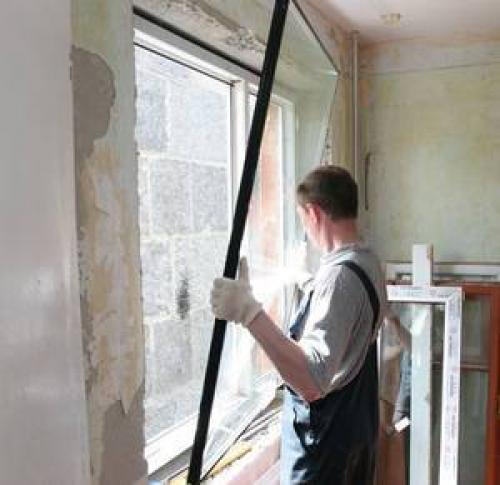 Как разобрать пластиковое окно. Проведение замеров 09