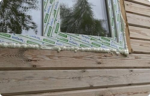 Пароизоляция окон в деревянном доме. Как устроена система гидро- и пароизоляции пластиковых окон