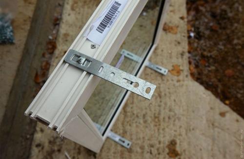 Как установить пластиковые окна. Виды крепления окна к проёму