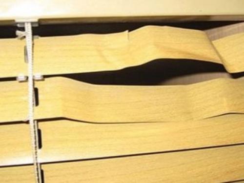 Современные жалюзи на кухню. Плюсы и минусы использования жалюзи на кухне 19