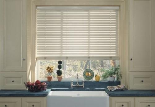 Какие жалюзи лучше на кухню. Горизонтальные жалюзи