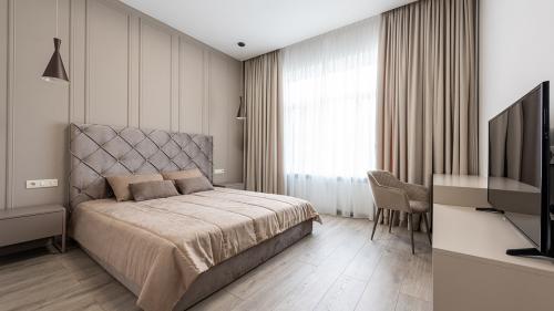 Как правильно подобрать шторы под мебель или обои. Под обои или под мебель: как подобрать цвет штор