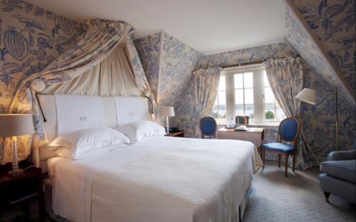 Шторы в деревенском стиле своими руками. Шторы в деревенском стиле — фактура тканей, внешний вид и применение в дизайне (114 фото)