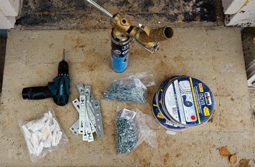 Как правильно установить стеклопакет в пластиковое окно. Эта.  Замеры 03 Как правильно установить стеклопакет в пластиковое окно. Эта.  Замеры 03