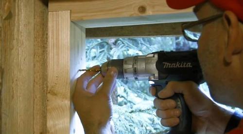 Установка пластикового глухого окна своими руками. Сквозная методика