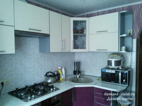 Угловые кухни с мойкой в углу. Плюсы и минусы 29