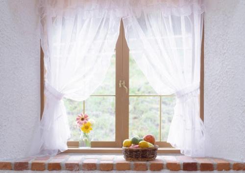 Комбинированные шторы для кухни своими руками. Оригинальные кухонные шторы своими руками (100+ фото)