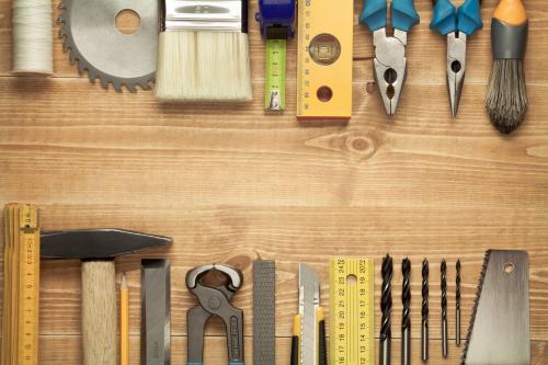 Как разобрать пластиковую дверь. Как снять пластиковую дверь на балкон