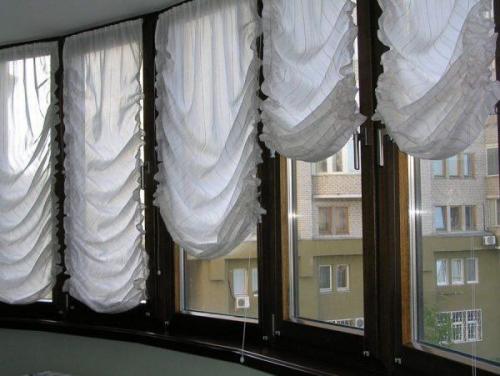 Чем закрыть окна, чтобы было темно. Шторы в квартире