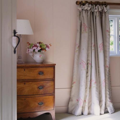 Шторы в стиле кантри в спальню. Шторы в стиле кантри: длина штор в загородном стиле. 107 фото оригинальных вариантов дизайна