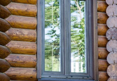 Установка пластиковых окон в в деревянном доме. Особенности 05 Установка пластиковых окон в в деревянном доме. Особенности 05