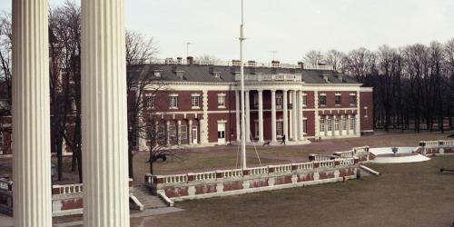 Обзор домов в США. Небольшой обзор одноэтажного дома в Техасе. Цена, планировка, какие минусы – плюсы. Соответствует ли цена качеству – каждый клиент решает сам. 06 Обзор домов в США. Небольшой обзор одноэтажного дома в Техасе. Цена, планировка, какие минусы – плюсы. Соответствует ли цена качеству – каждый клиент решает сам. 06