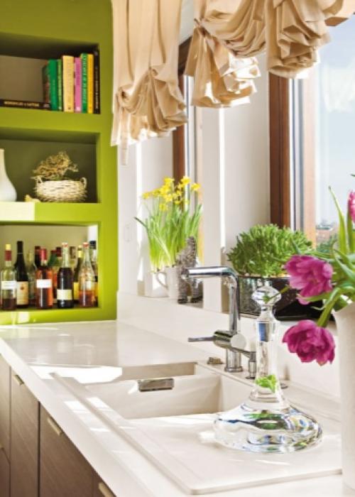 Установка подоконника в деревянном доме 08 Установка подоконника в деревянном доме 08