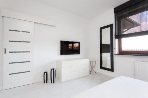 Раздвижные двери в современном интерьере. Раздвижные межкомнатные двери — 70 фото идей в интерьере