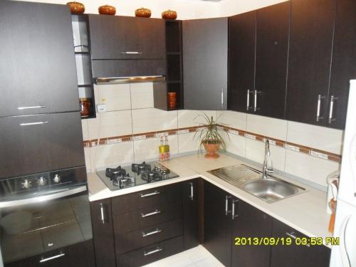 Угловая кухня дизайн. Дизайн угловой кухни: 70+ фото реальных интерьеров