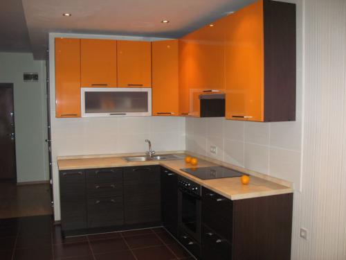 Угловая кухня дизайн. Дизайн угловой кухни: 70+ фото реальных интерьеров