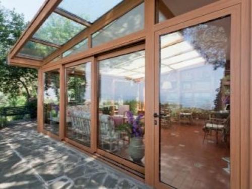 Раздвижные окна для дома или беседки. Окна из поликарбоната: дешево и практично 09 Раздвижные окна для дома или беседки. Окна из поликарбоната: дешево и практично 09