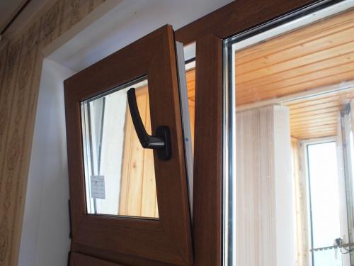 Форточка окна. Форточка – преимущества и недостатки