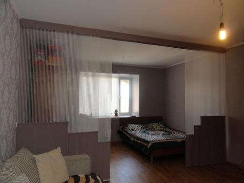 Японские панели-шторы в интерьере квартиры. Японские шторы для кухни: практичность и хороший вкус (18 фото) 32 Японские панели-шторы в интерьере квартиры. Японские шторы для кухни: практичность и хороший вкус (18 фото) 32