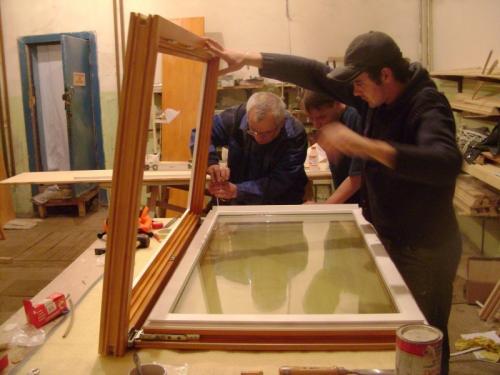 Как зачистить деревянные окна. Ремонт и восстановление деревянных окон