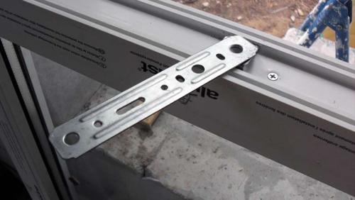 Как установить пластиковую форточку. Устанавливаем металлопластиковые окна по правилам