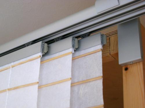 Японские шторы-панели в интерьере кухни. Варианты оформления кухни японскими шторами (10 фото) 12 Японские шторы-панели в интерьере кухни. Варианты оформления кухни японскими шторами (10 фото) 12