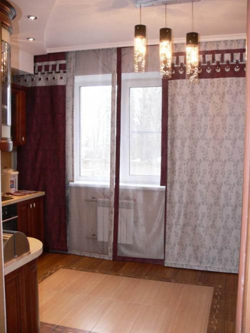 Японские шторы-панели в интерьере кухни. Варианты оформления кухни японскими шторами (10 фото) 08 Японские шторы-панели в интерьере кухни. Варианты оформления кухни японскими шторами (10 фото) 08