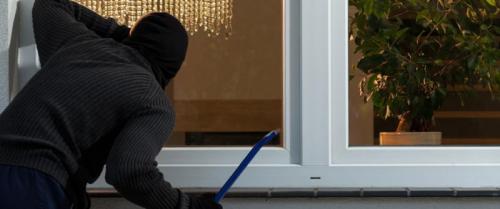 Раздвижные окна для веранды своими руками: правила и монтаж системы