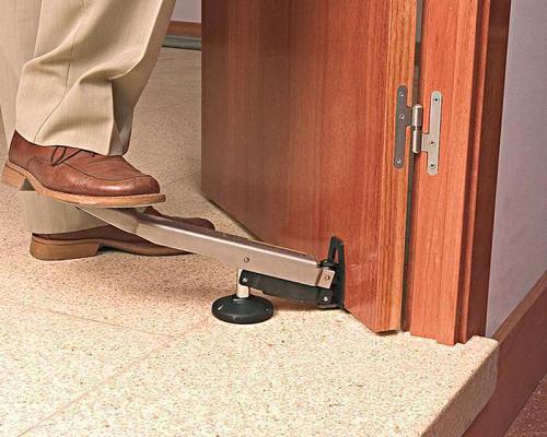 Как снять дверь с петель если она закрыта. Как снять двери с петель