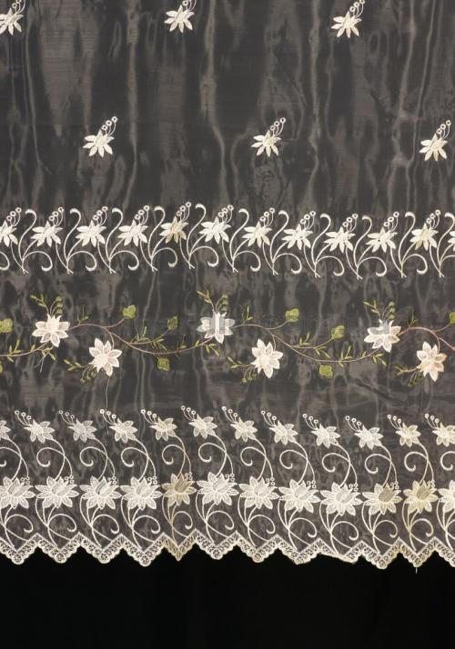 Короткий тюль в спальню. Короткий тюль в интерьере разных комнат