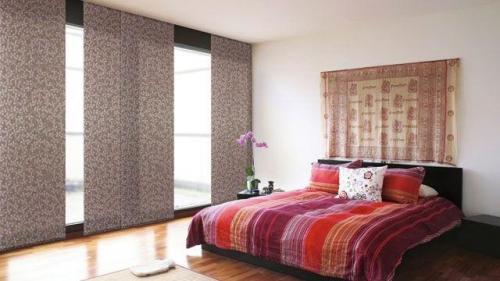 Японские шторы в интерьере спальни. Как устроены японские шторы 14 Японские шторы в интерьере спальни. Как устроены японские шторы 14